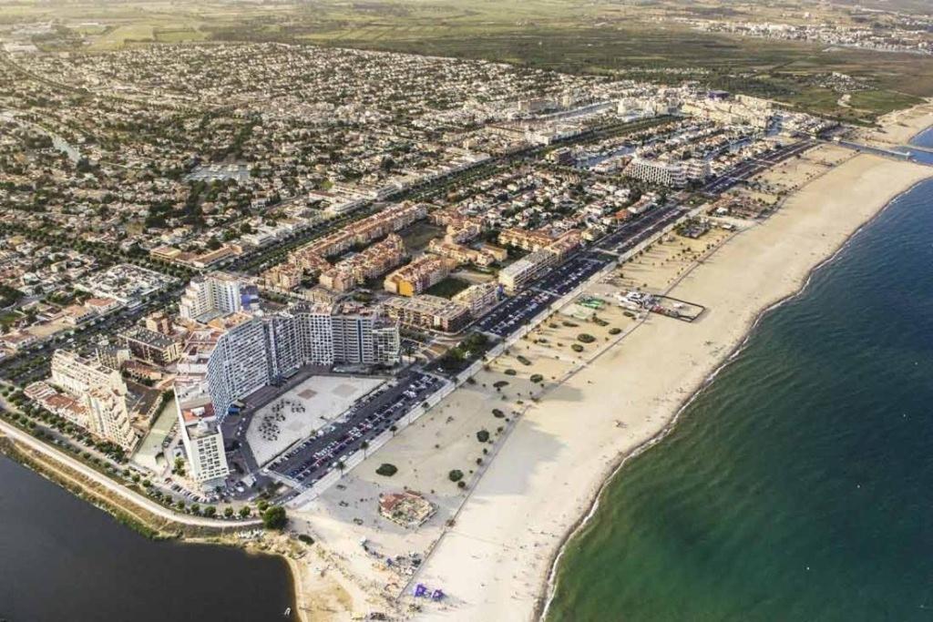 Costa Brava Acollidor Apartament Amb Gran Terrassa Per A 3 Persones Castello  D'Empuries Exterior foto