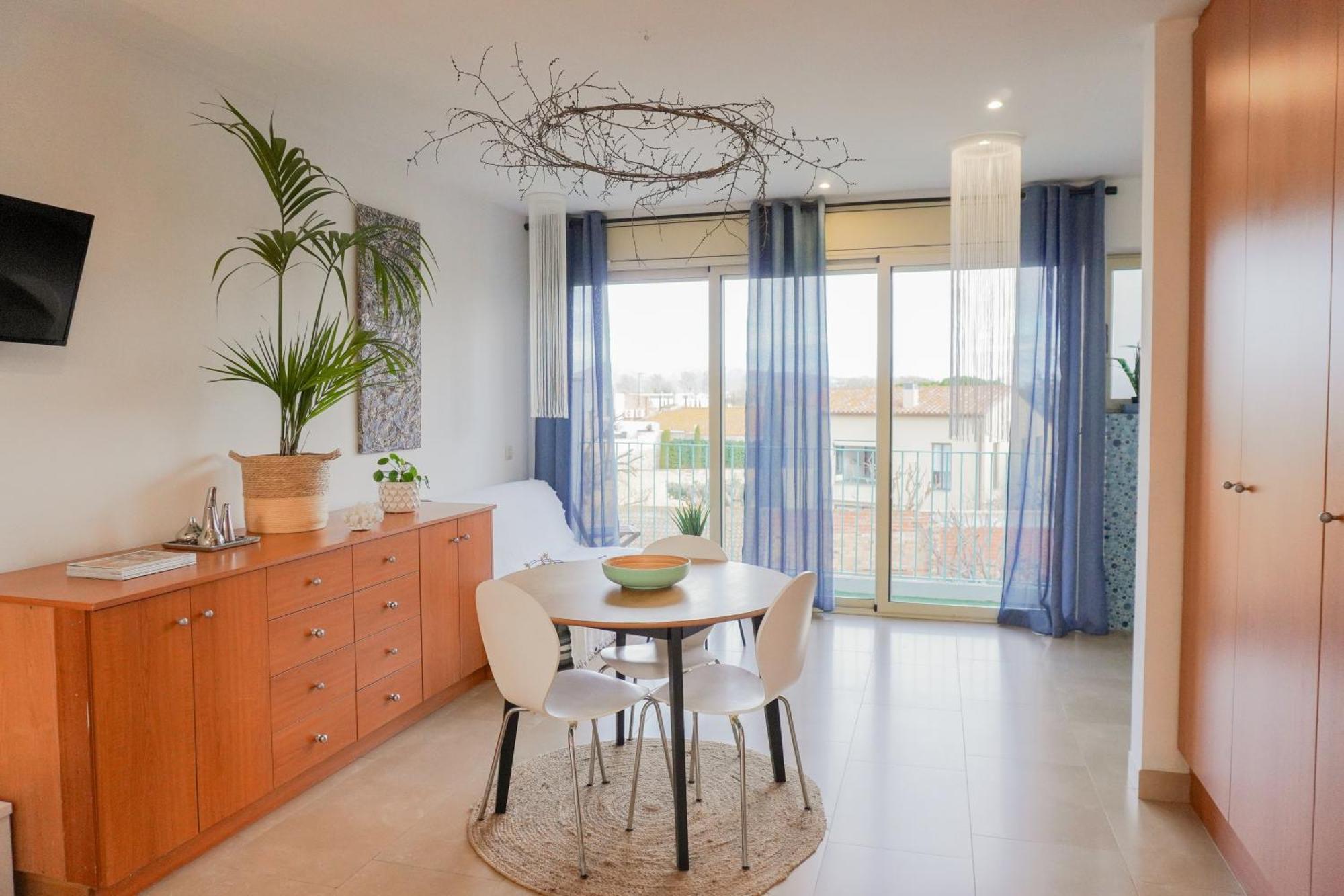 Costa Brava Acollidor Apartament Amb Gran Terrassa Per A 3 Persones Castello  D'Empuries Exterior foto